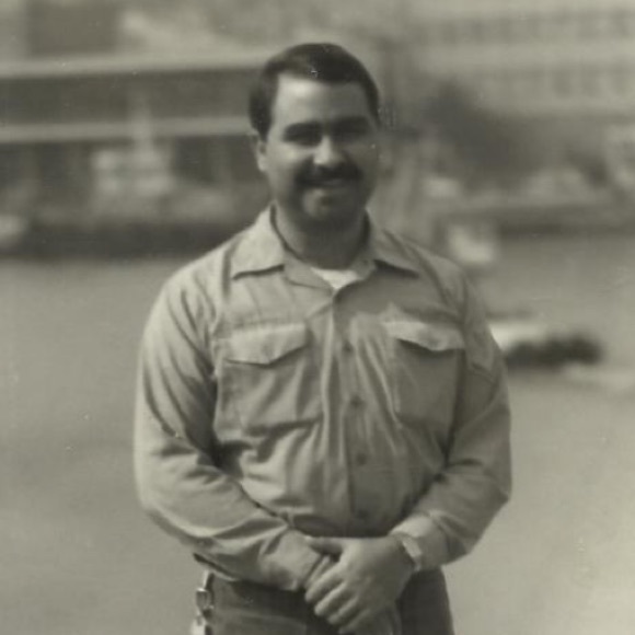 Meet your Posher, Luis - Picture 11 of 12